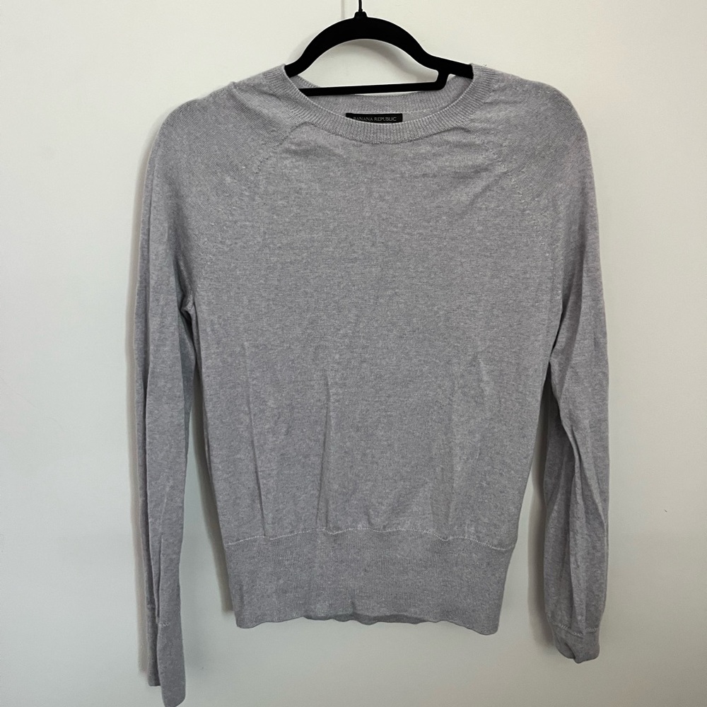 Like new Banana Republic Merino Wool Sweater